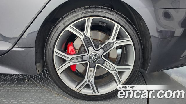 Kia Stinger 2019 — photo 7