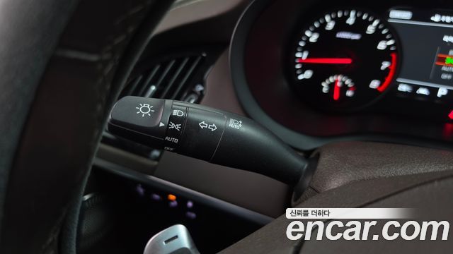 Kia Stinger 2019 — photo 34