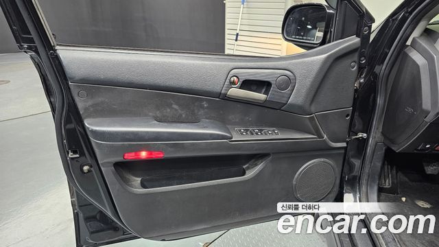 KG Mobility KORANDO 2017 — photo 14