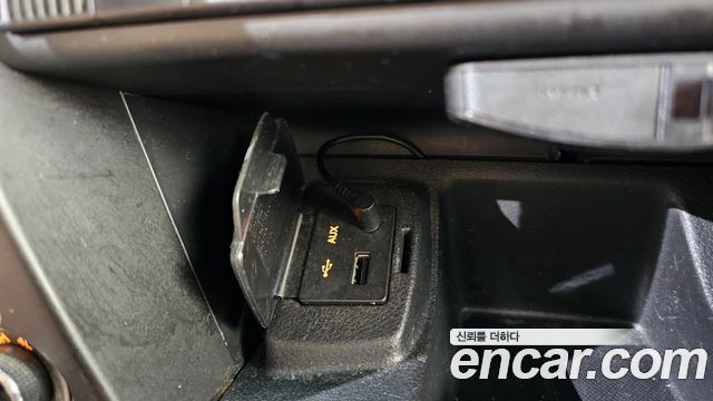 KG Mobility KORANDO 2017 — photo 28