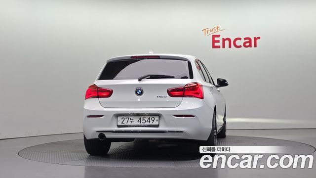 BMW 1-Series 2017 — photo 4