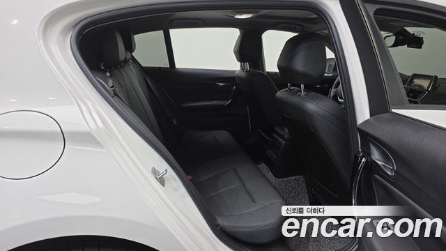 BMW 1-Series 2017 — photo 19