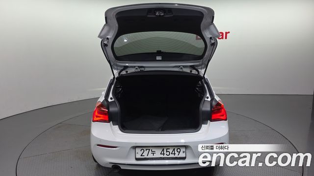 BMW 1-Series 2017 — photo 20