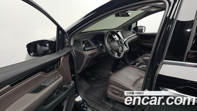 Honda Odyssey 2019 — photo 13
