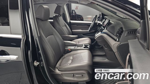 Honda Odyssey 2019 — photo 16