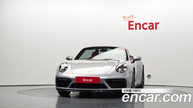 Porsche 911 2024 — photo 3