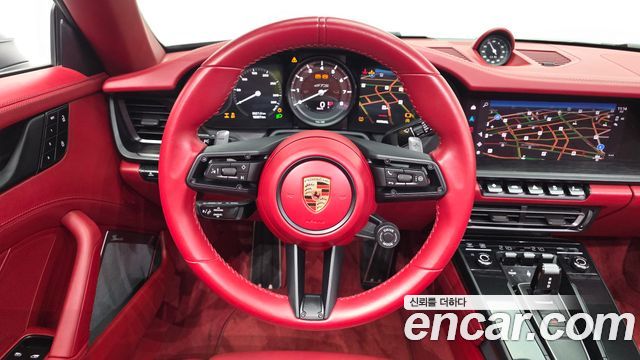 Porsche 911 2024 — photo 13