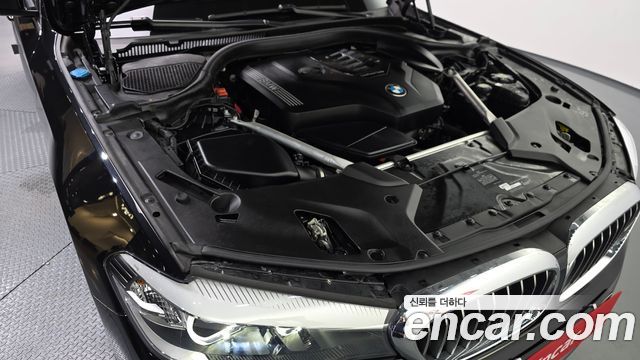 BMW 5-Series 2020 — photo 6