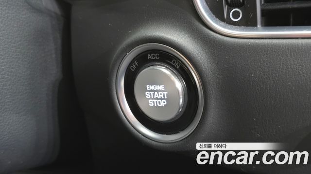 Genesis G90 2020 — photo 26