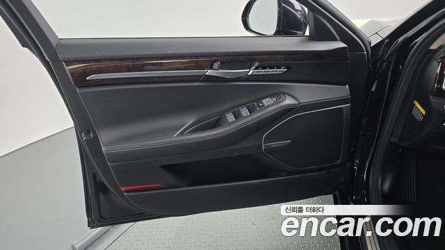 Genesis G90 2020 — photo 14