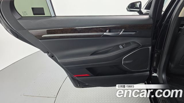 Genesis G90 2020 — photo 15