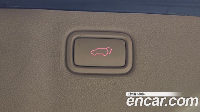 Kia Canival 2018 — photo 19