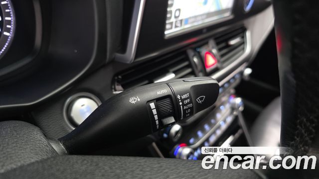 Hyundai Grandeur 2018 — photo 24
