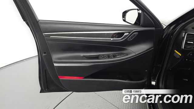 Hyundai Grandeur 2018 — photo 14