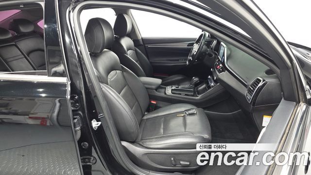 Hyundai Grandeur 2018 — photo 16