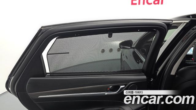 Hyundai Grandeur 2018 — photo 28