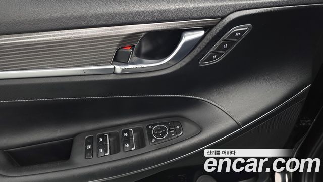 Hyundai Grandeur 2018 — photo 29
