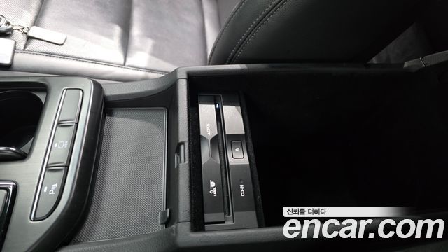 Hyundai Grandeur 2018 — photo 33