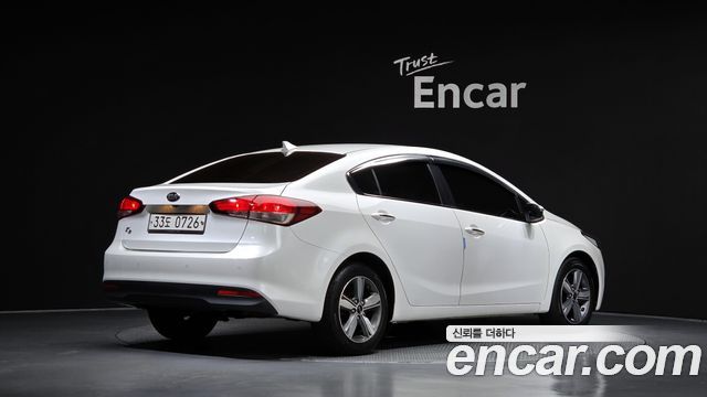Kia K3 2016 — photo 2