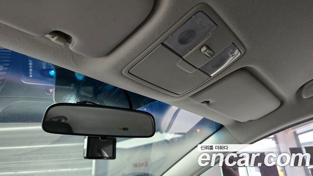 Kia K3 2016 — photo 31