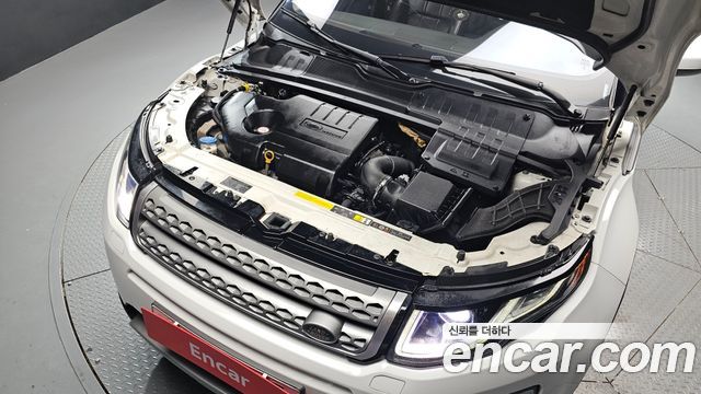 Land Rover Range Rover Evoque 2016 — photo 6