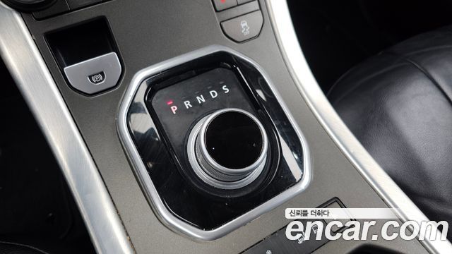 Land Rover Range Rover Evoque 2016 — photo 9