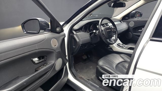 Land Rover Range Rover Evoque 2016 — photo 10