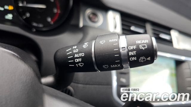 Land Rover Range Rover Evoque 2016 — photo 19