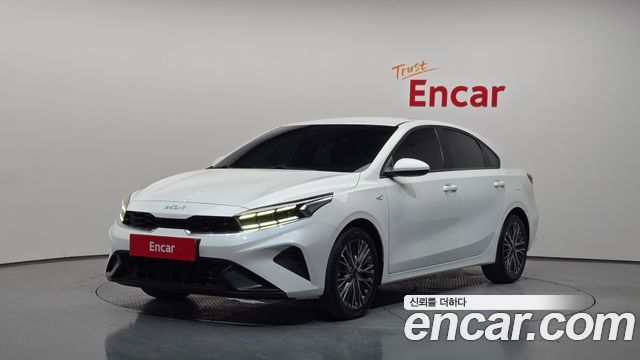 Kia K3 2022 — photo 1