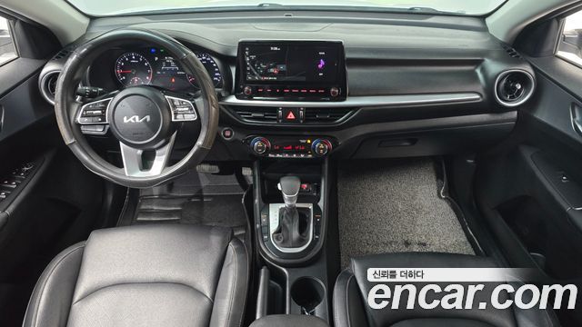 Kia K3 2022 — photo 10
