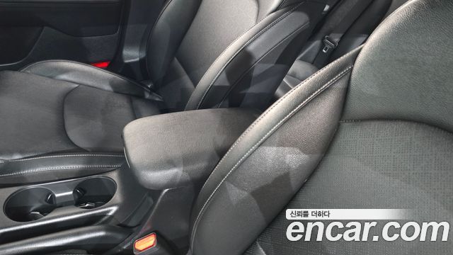 Kia K3 2022 — photo 28