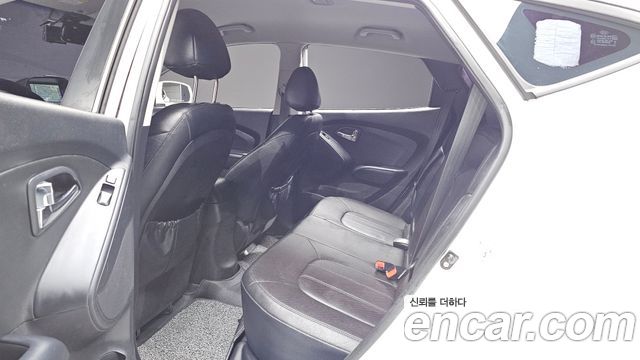 Hyundai Tucson 2012 — photo 18
