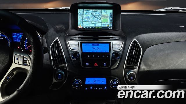 Hyundai Tucson 2012 — photo 21