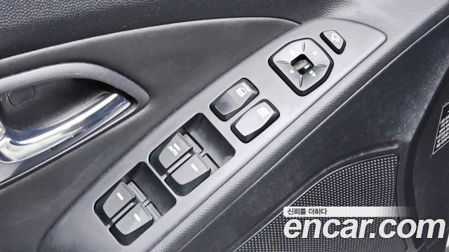 Hyundai Tucson 2012 — photo 27