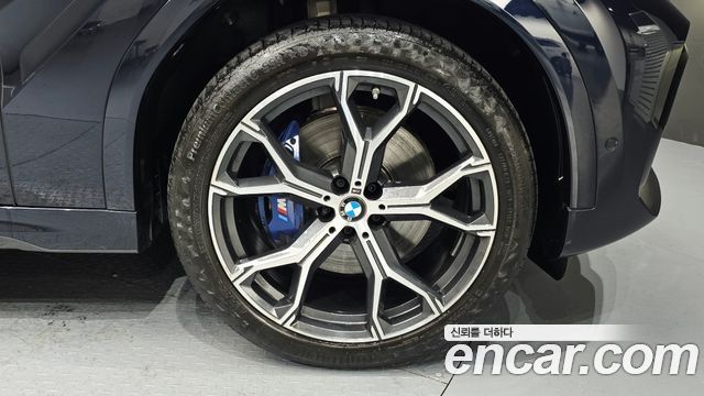 BMW X6 2021 — photo 7