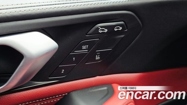 BMW X6 2021 — photo 27