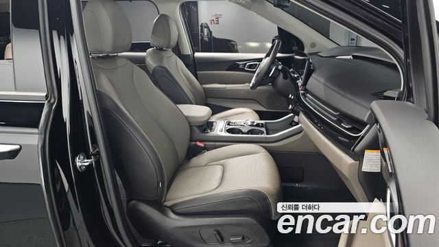 Kia Canival 2025 — photo 11