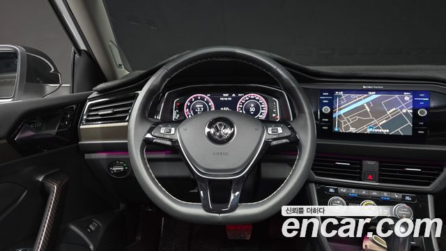 Volkswagen Jetta 2021 — photo 12