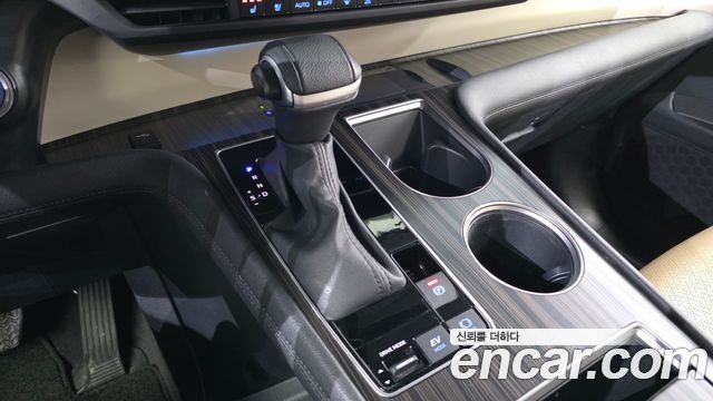 Toyota Sienna 2023 — photo 12