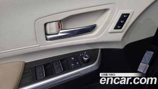 Toyota Sienna 2023 — photo 18
