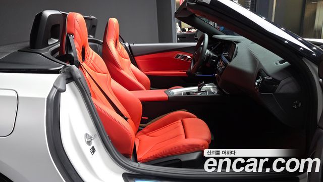 BMW Z4 2026 — photo 16