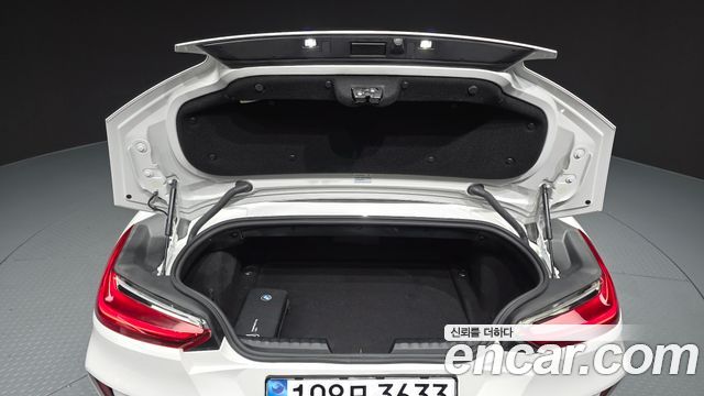 BMW Z4 2026 — photo 28