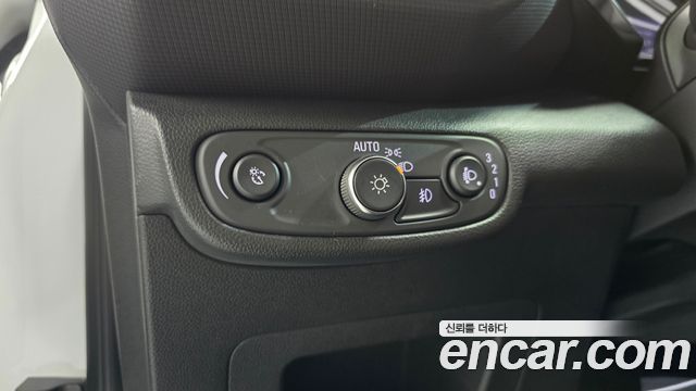Chevrolet Korea Trailblazer 2021 — photo 19