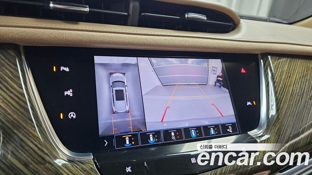 Cadillac XT6 2020 — photo 15