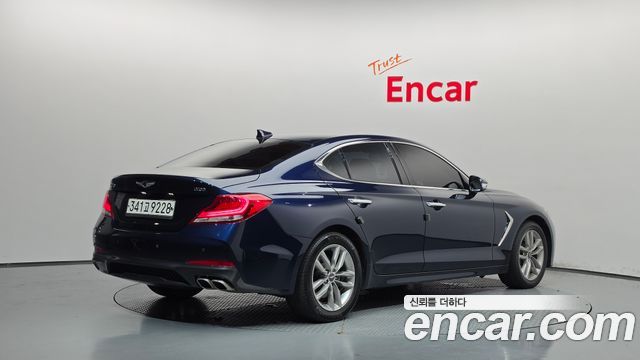 Genesis G70 2018 — photo 2