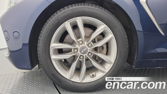 Genesis G70 2018 — photo 5