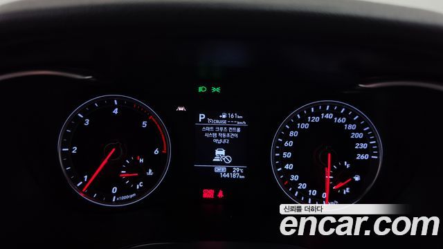 Genesis G70 2018 — photo 8