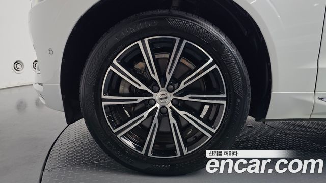 Volvo XC60 2020 — photo 5