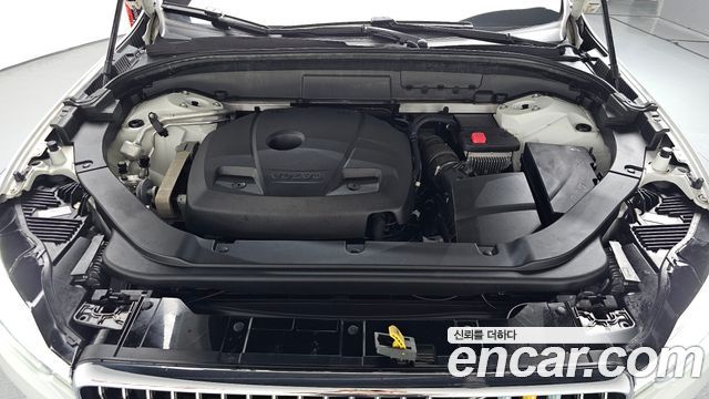 Volvo XC60 2020 — photo 6