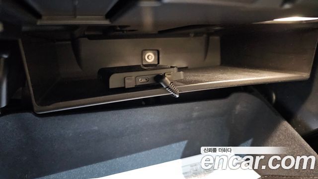 Volvo XC60 2020 — photo 39